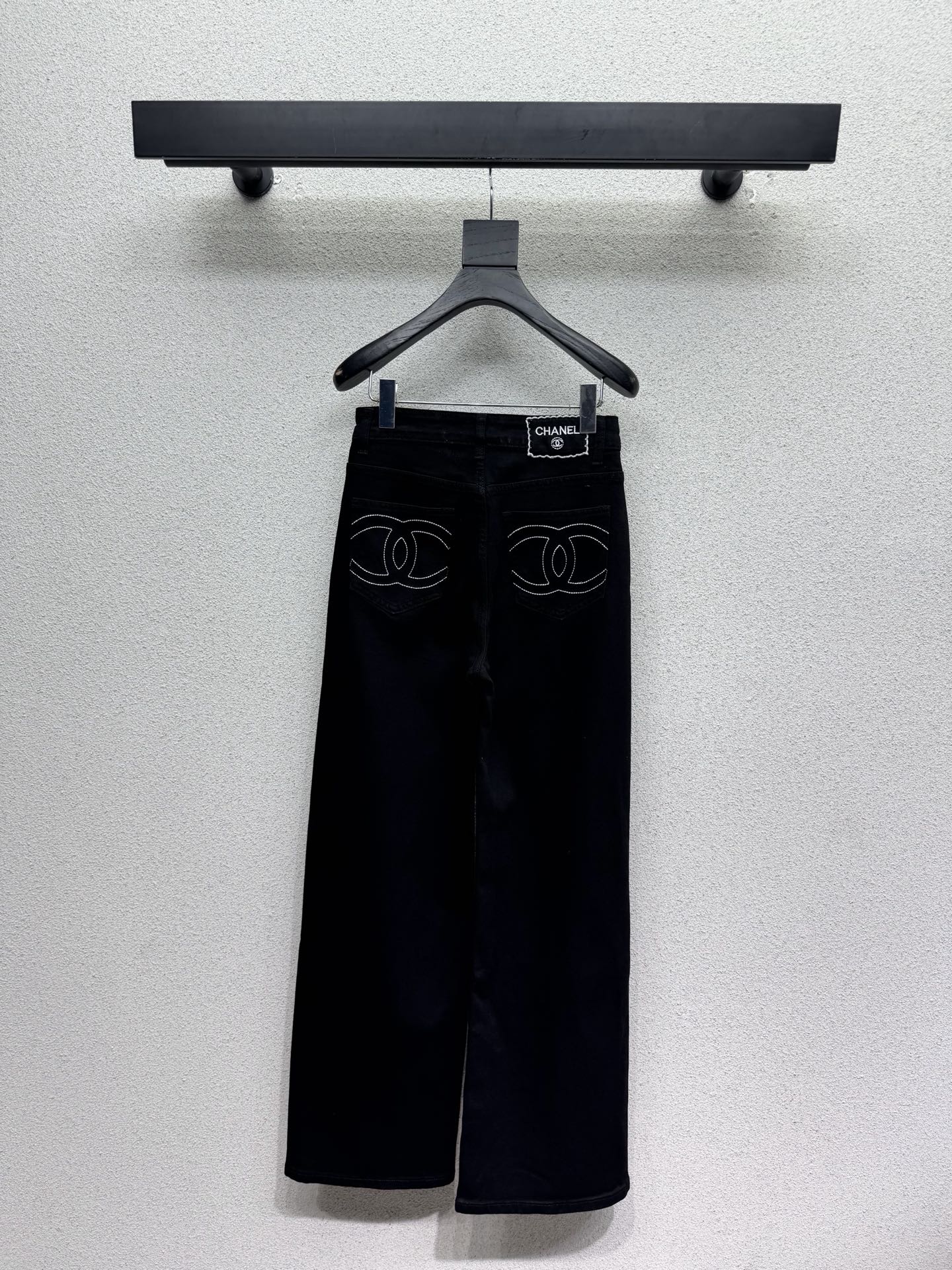 Straight-leg wide-fit jeans