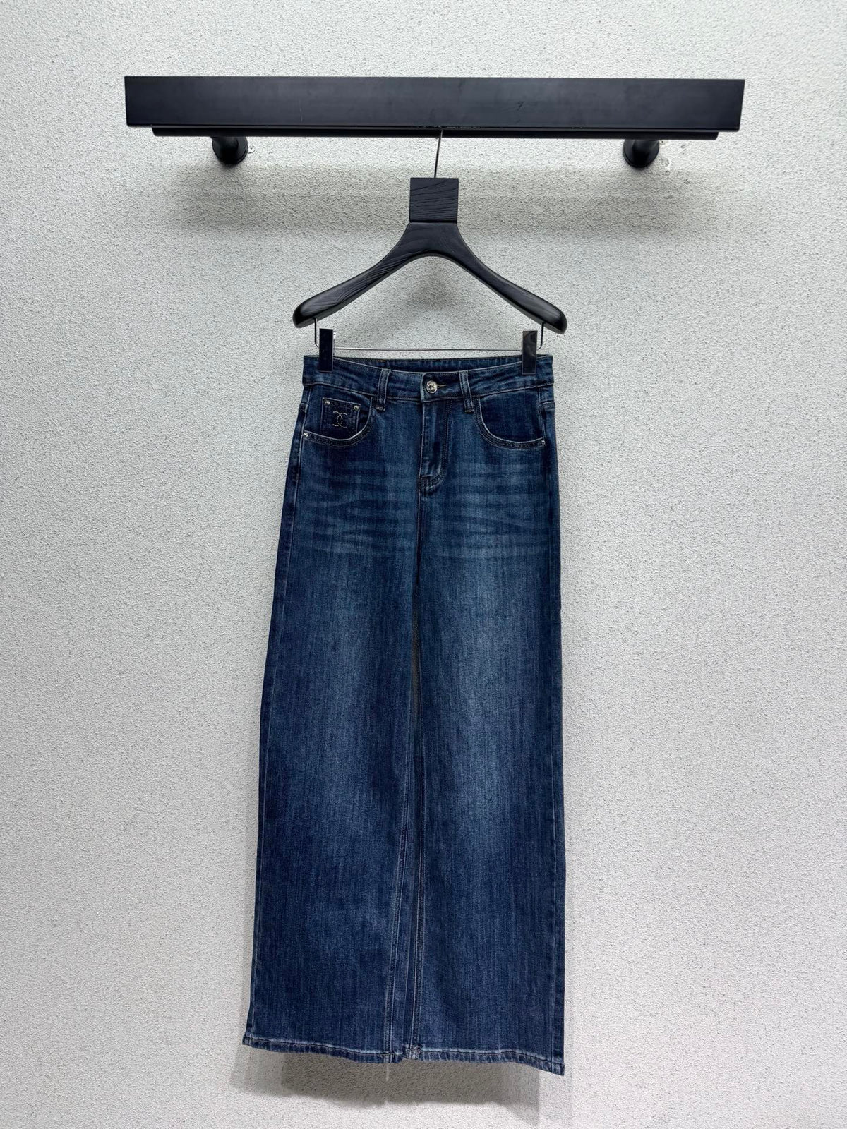 Straight-leg wide-fit jeans