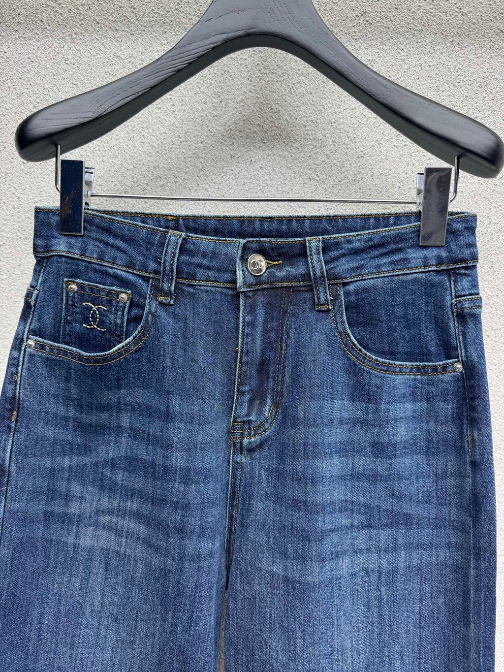 Straight-leg wide-fit jeans
