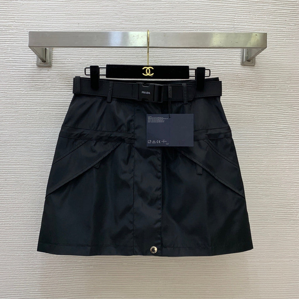 Prada/26 New Half-Length Skirt
