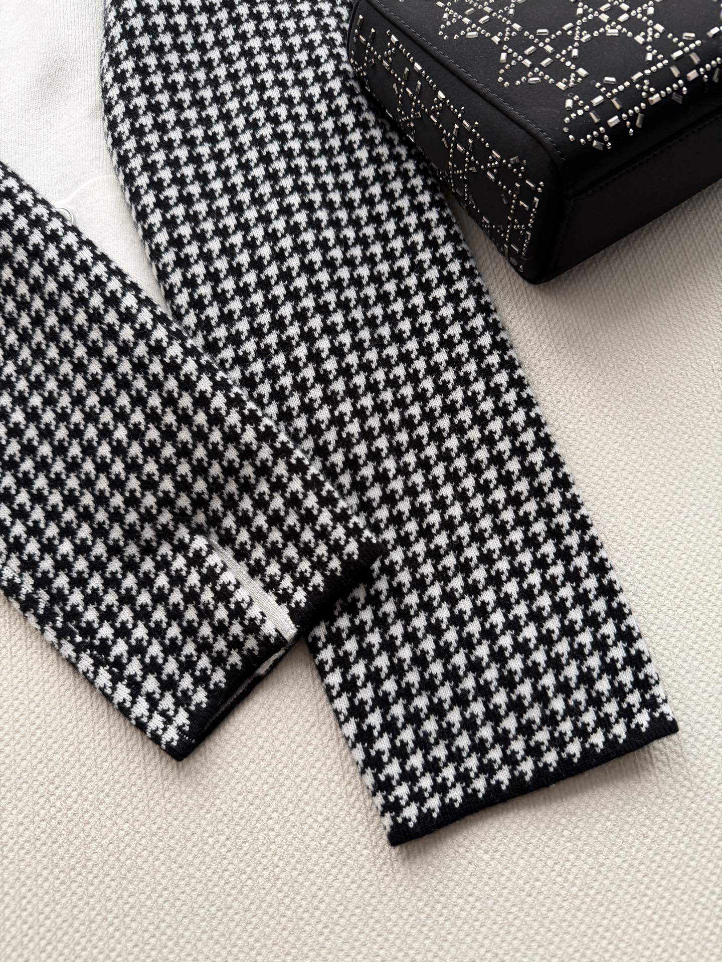 Classic Black & White Houndstooth Knit Jacket