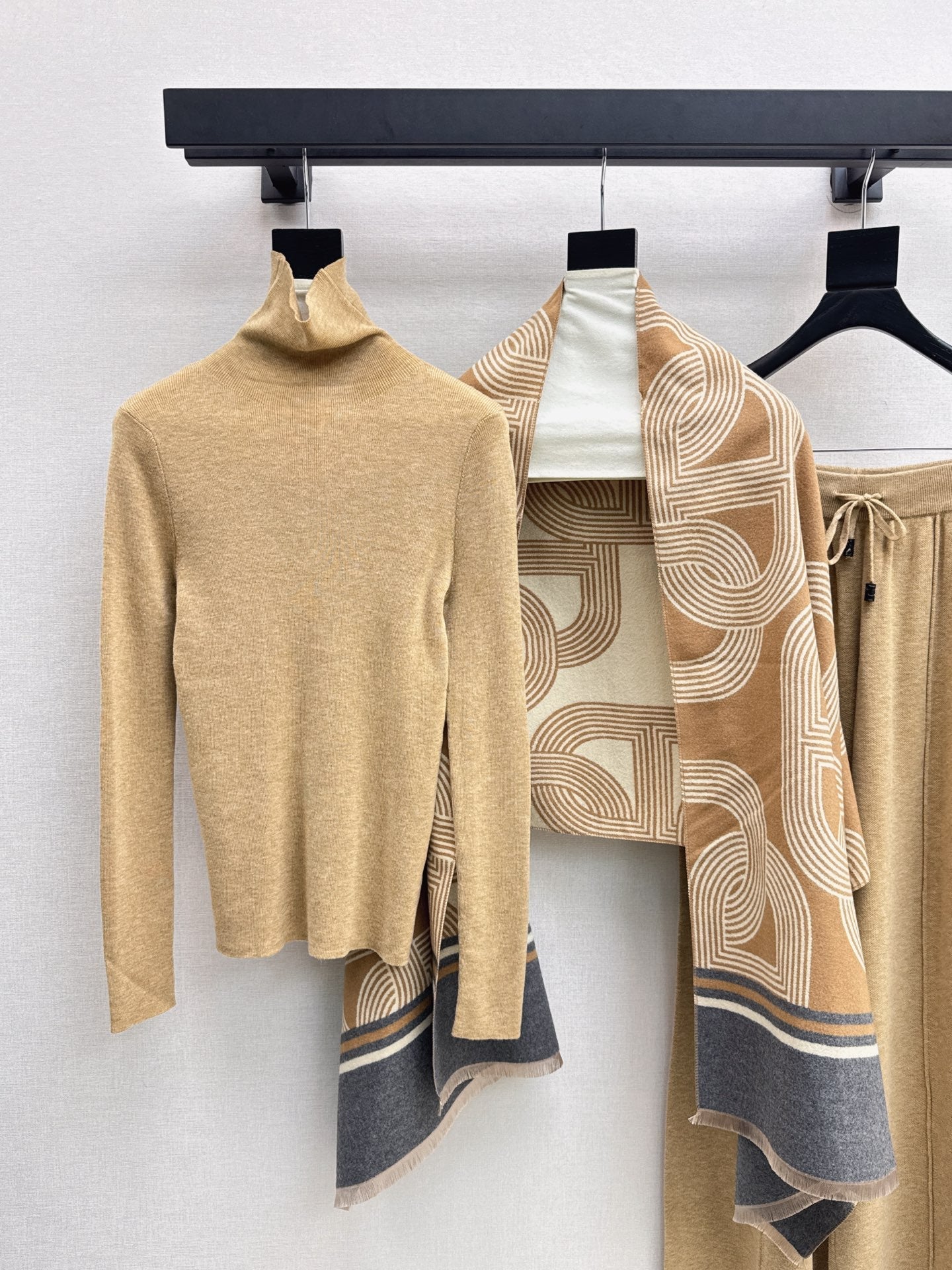 Hermès / 26 Early Autumn New Knit Set