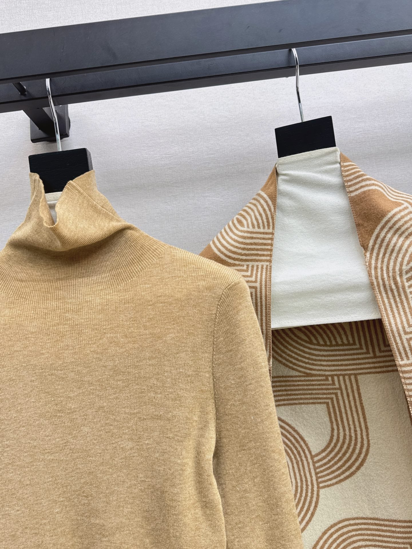 Hermès / 26 Early Autumn New Knit Set