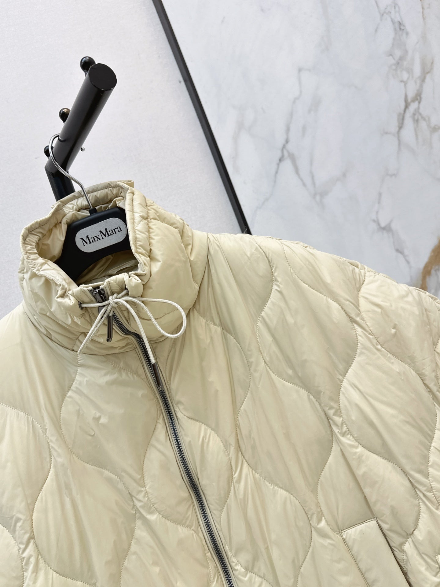 Max Mara/26 Fall and Winter Latest Cape-Style Stand Collar Down Jacket