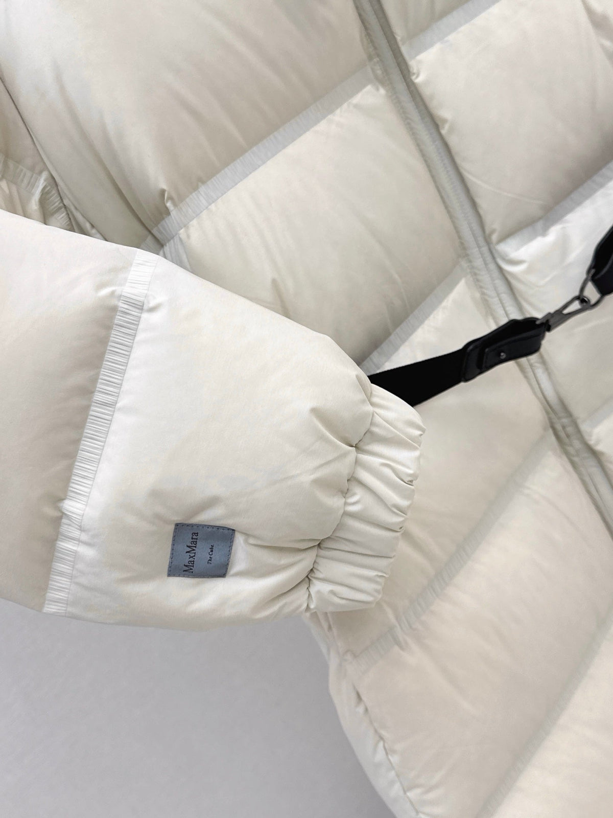 Max Mara/26 Fall/Winter Latest Hooded Down Jacket