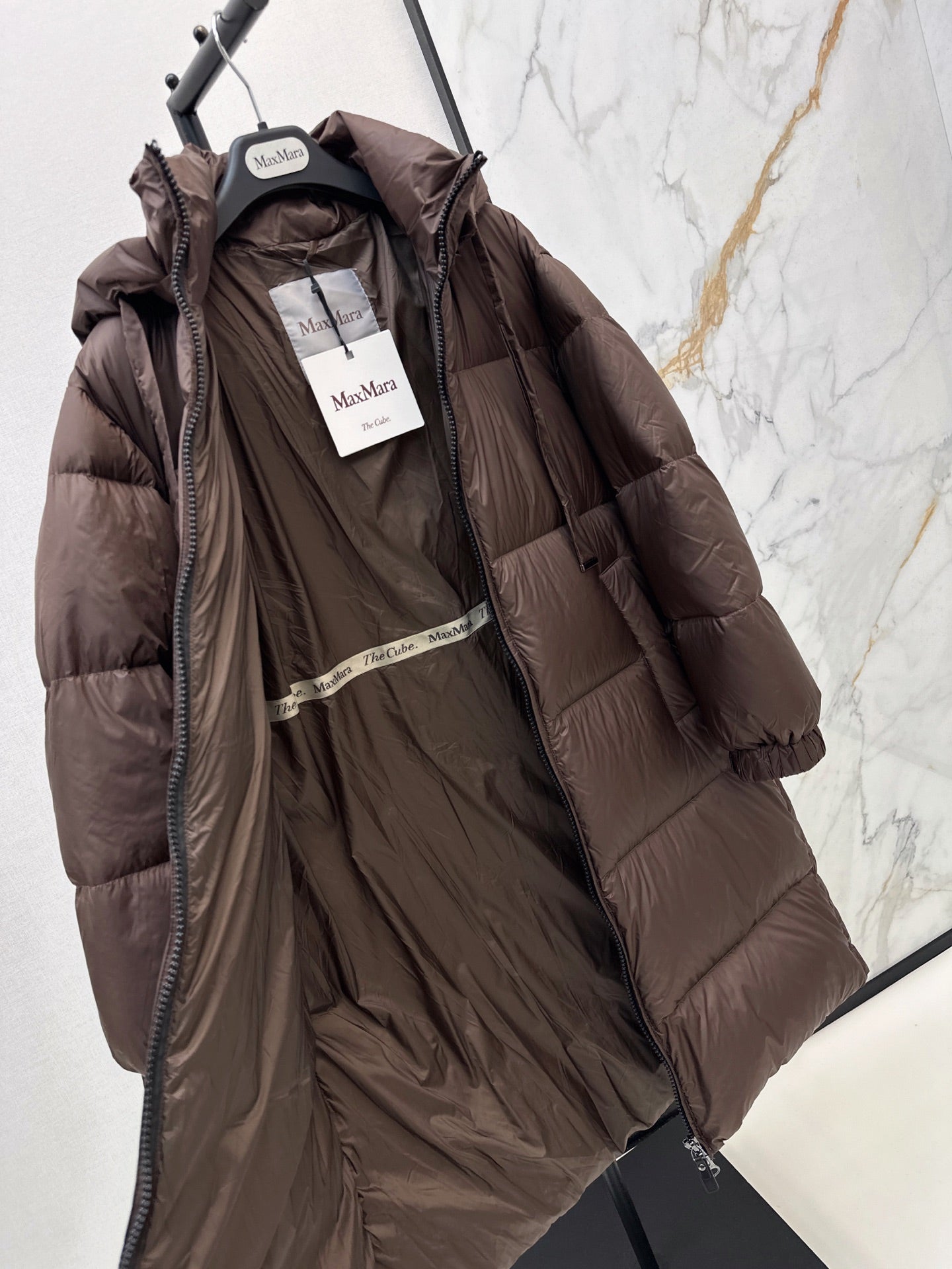 Max Mara/26 Autumn and Winter Latest Hooded Down Jacket