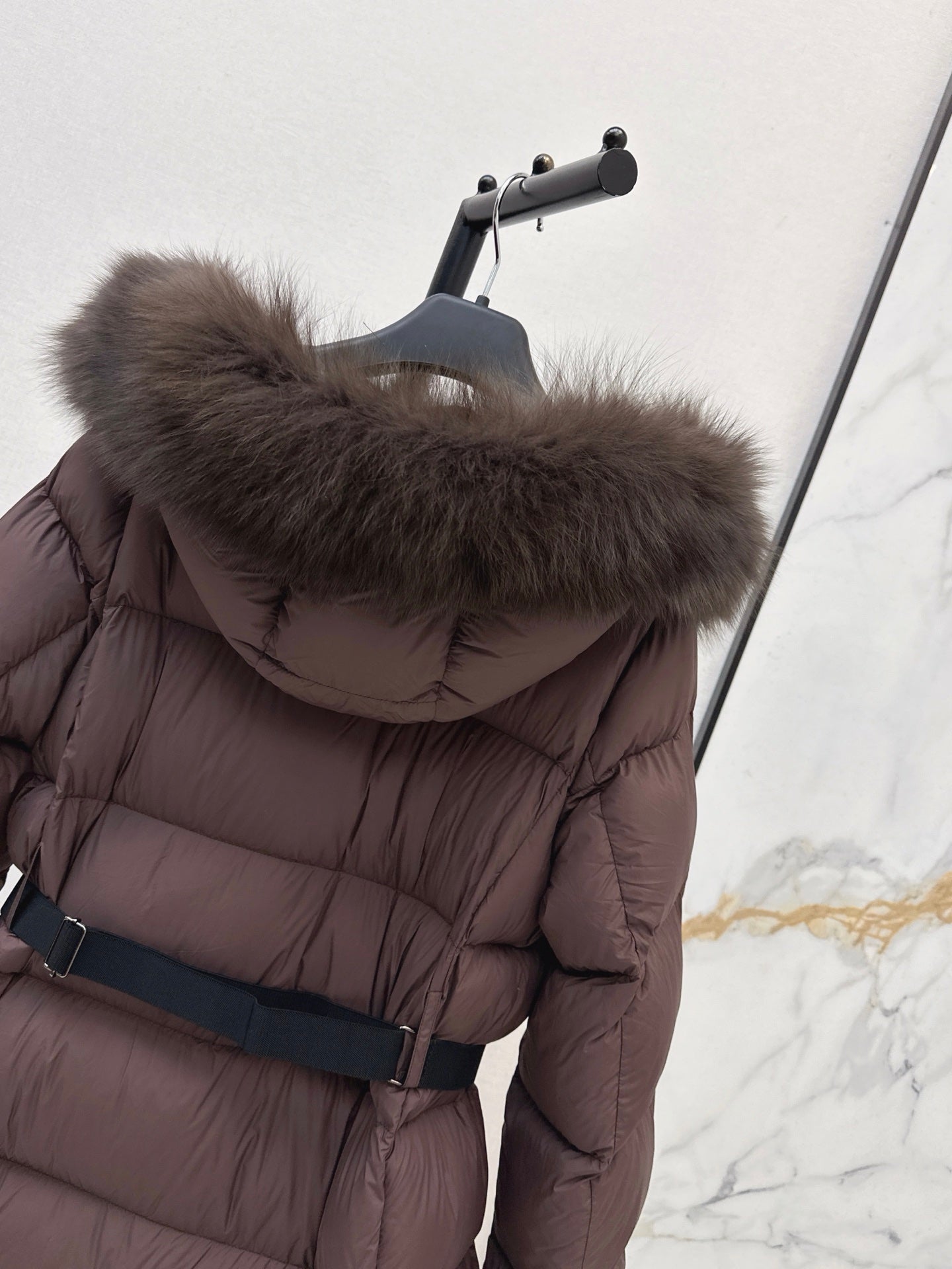 Max Mara/26 Fall/Winter Latest Large Fur Collar Hooded Down Jacket