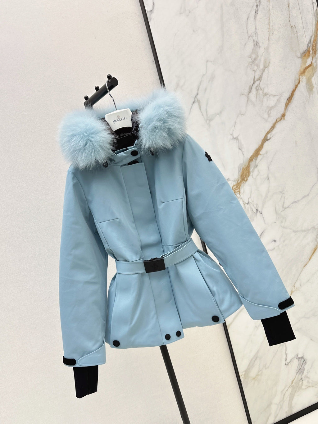 Moncler/26 Fall/Winter Latest Short Waist-Style Down Jacket