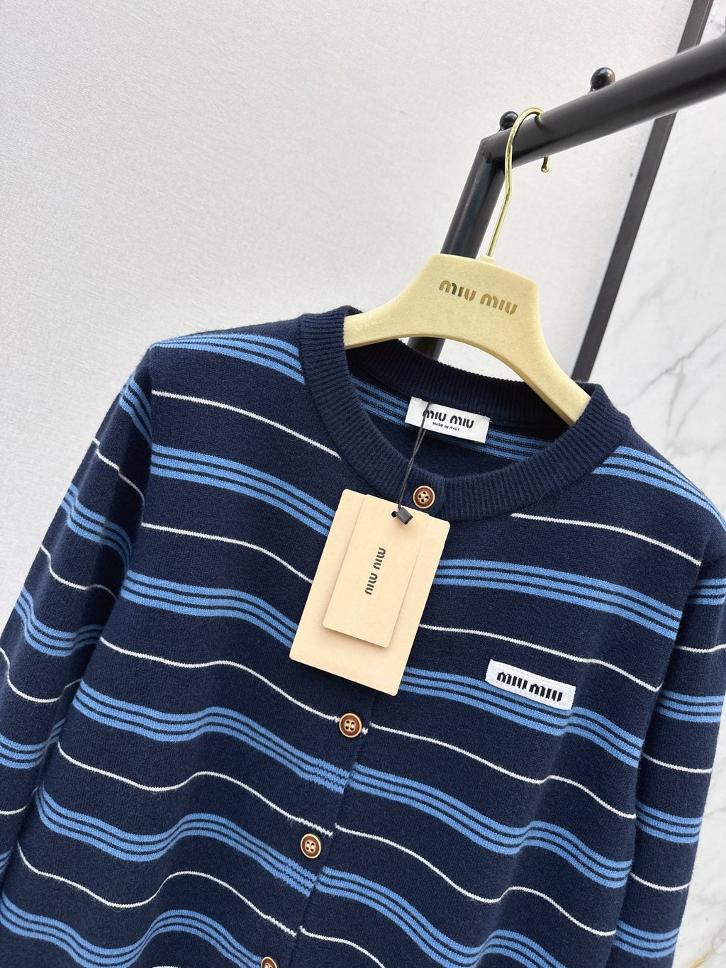 MiuMiu/26 Early Autumn Latest Knit Cardigan