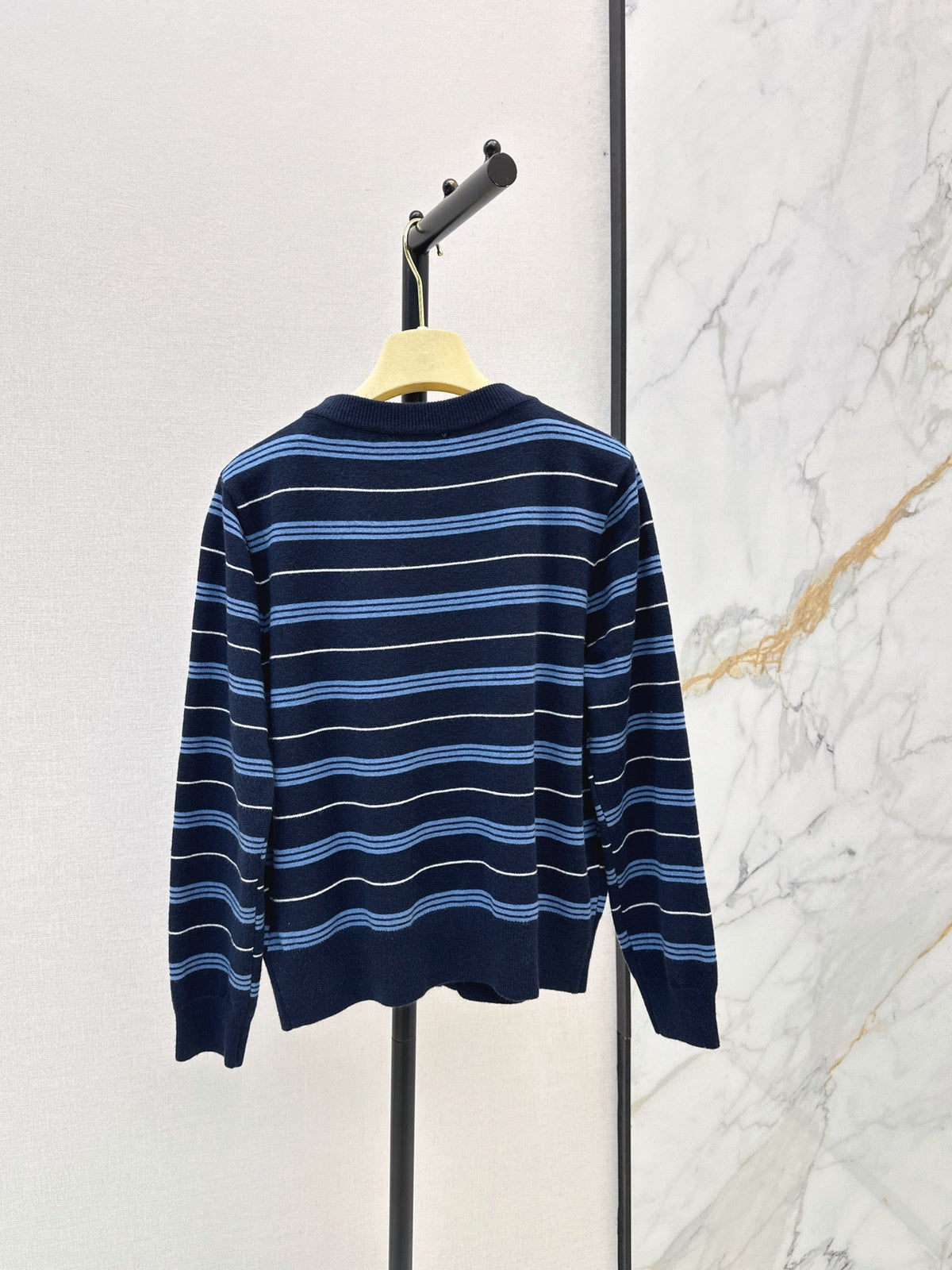 MiuMiu/26 Early Autumn Latest Knit Cardigan