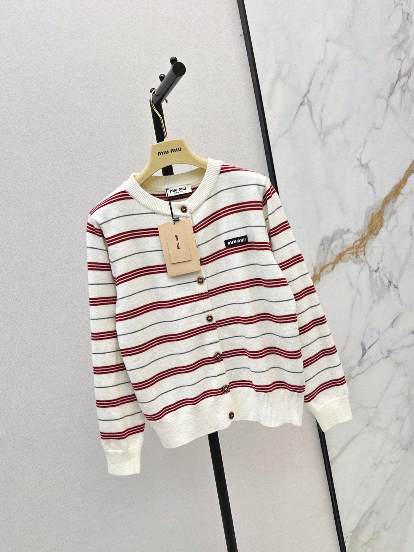 MiuMiu/26 Early Autumn Latest Knit Cardigan
