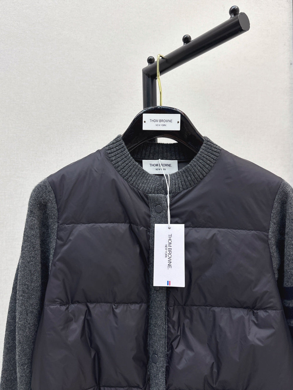 Thom Browne/26 Early Autumn Latest Short Down Jacket with Collar
