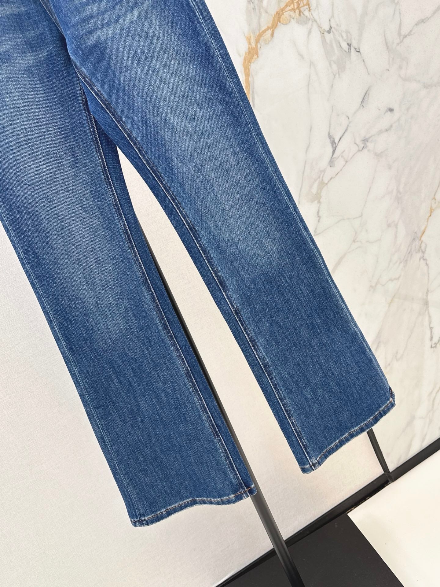 Loewe/26 Early Autumn Latest Slim Fit Jeans