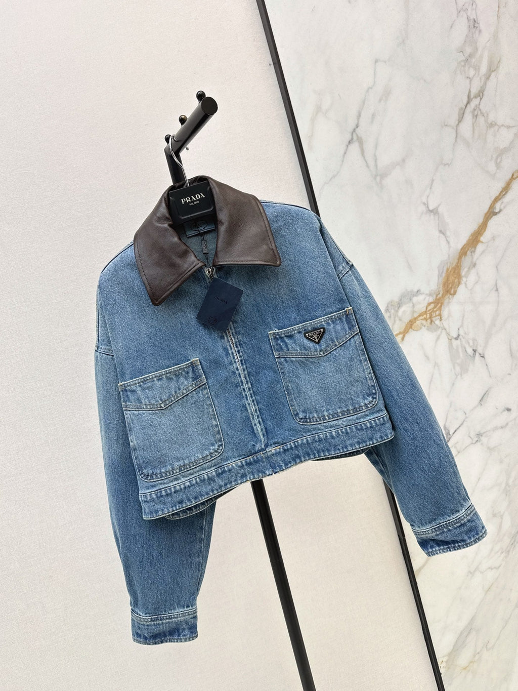 Prada/26 Early Autumn New Lapel Denim Jacket