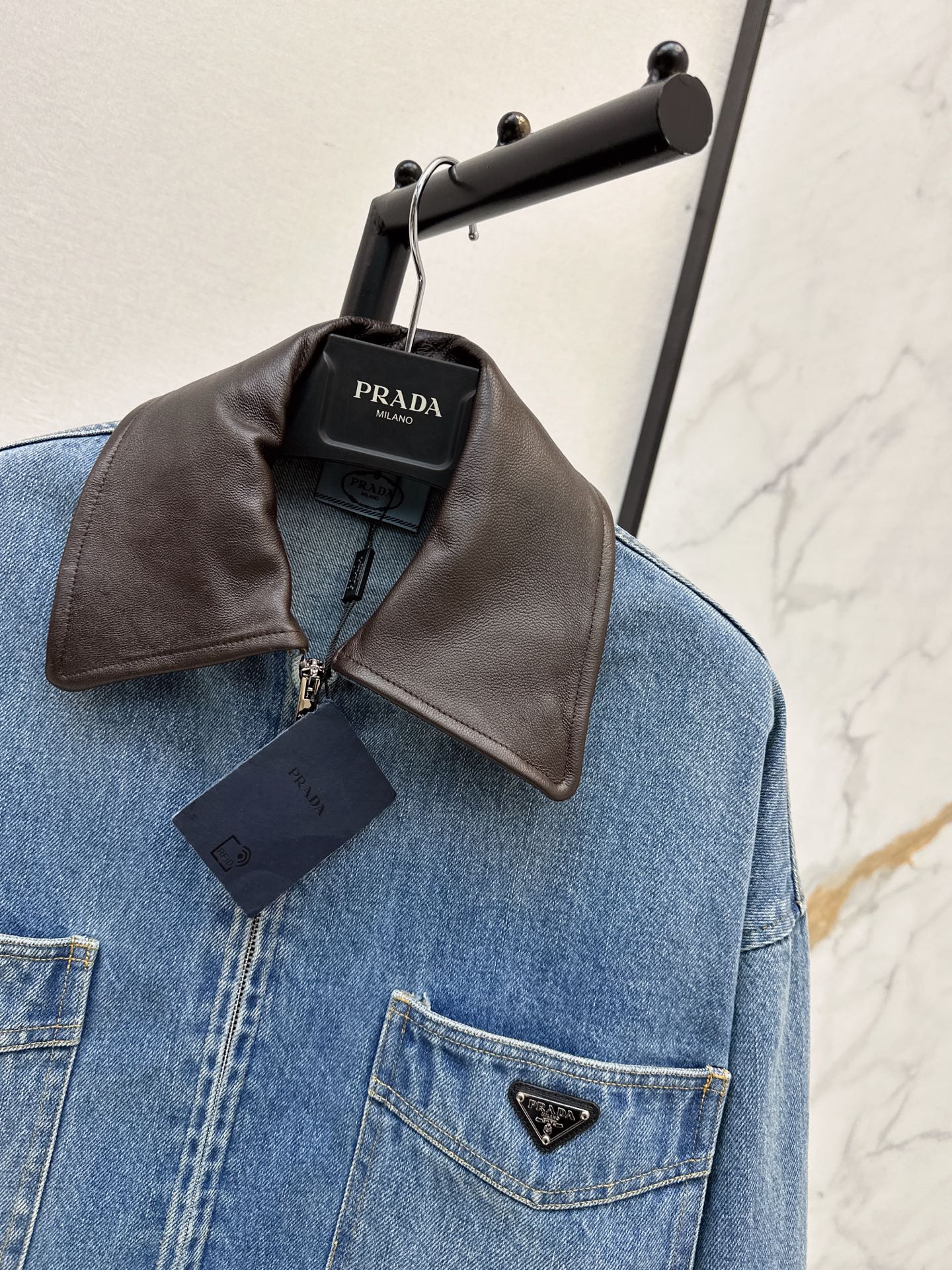 Prada/26 Early Autumn New Lapel Denim Jacket