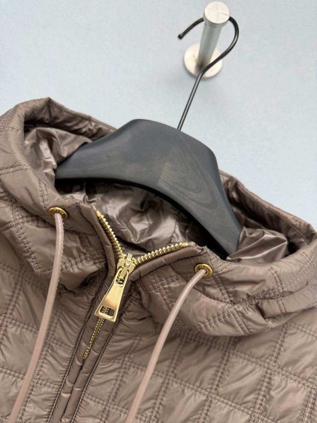 Moncler/26 Latest New Cape-Style Puffer Jacket