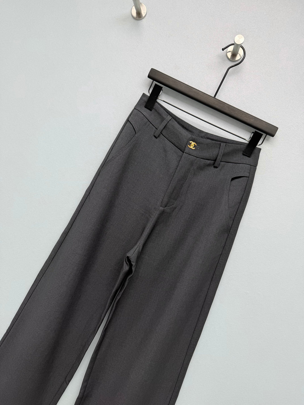 Chanel / New High-Waist Wide-Leg Pants