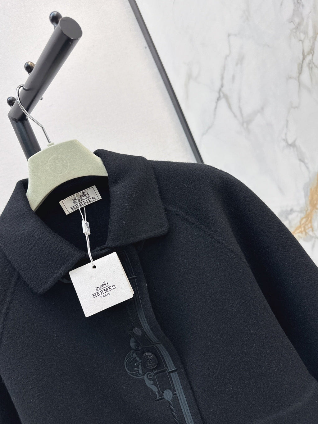 Hermès/Fall-Winter Latest Embroidered Reversible Wool Coat