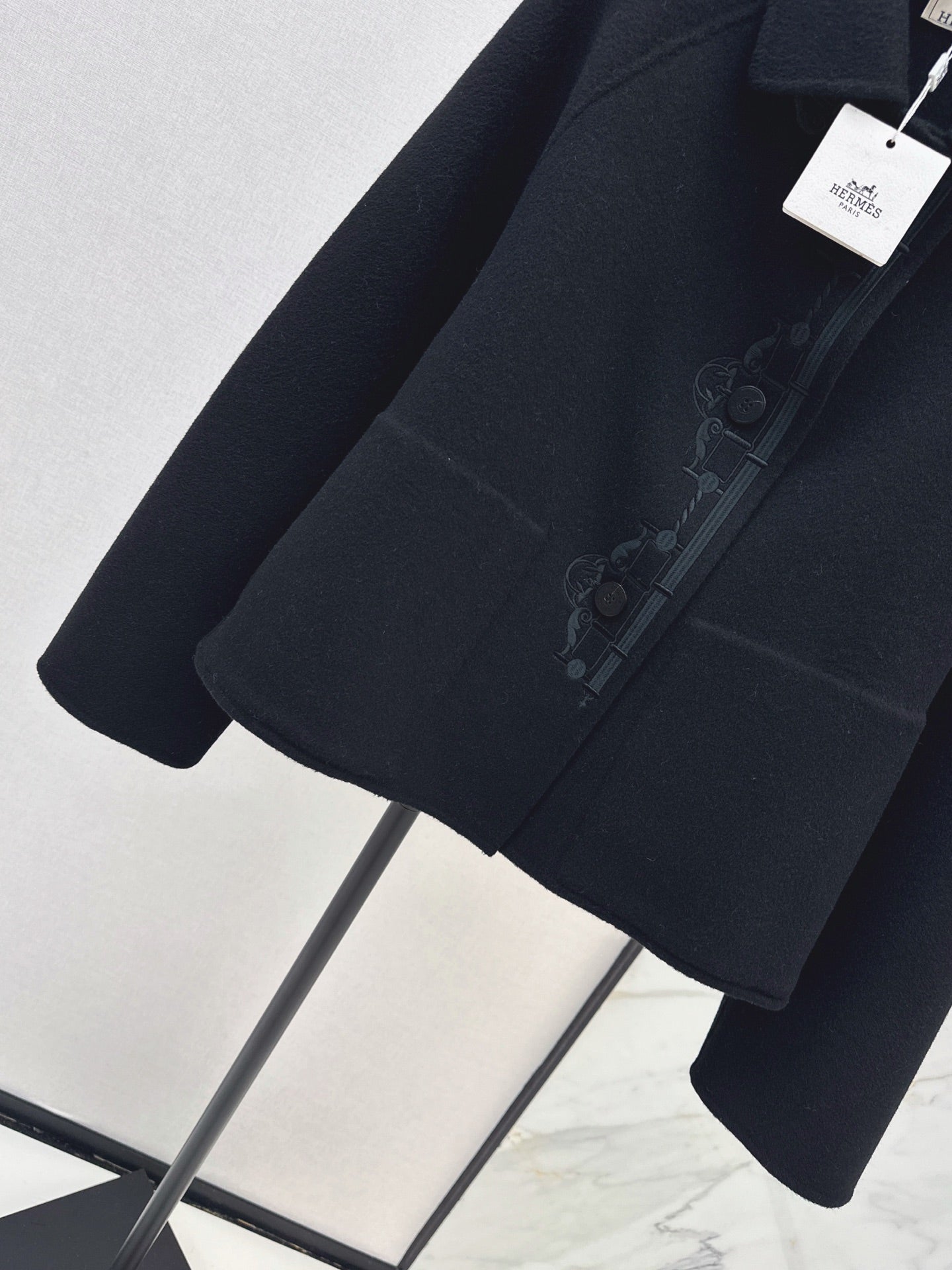 Hermès/Fall-Winter Latest Embroidered Reversible Wool Coat
