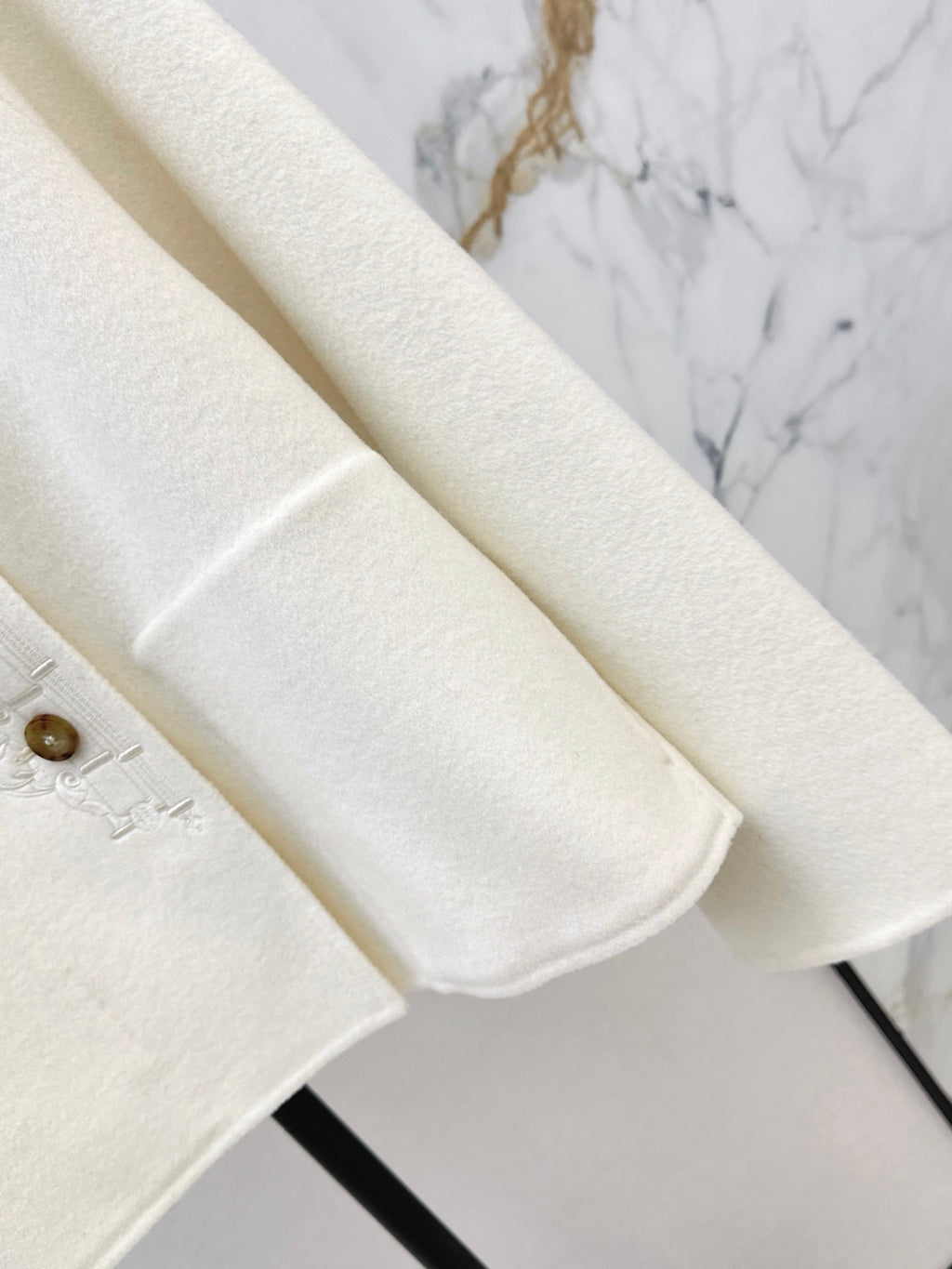 Hermès/Fall-Winter Latest Embroidered Reversible Wool Coat