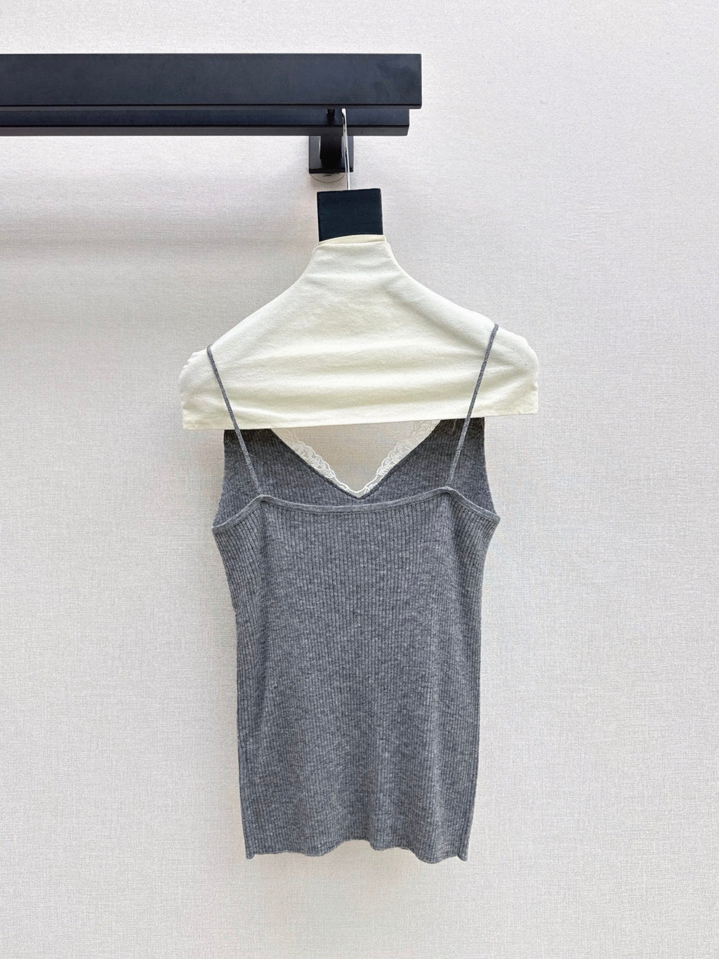 Yves Saint Laurent/Early Autumn New Pure & Cute Lace Camisole