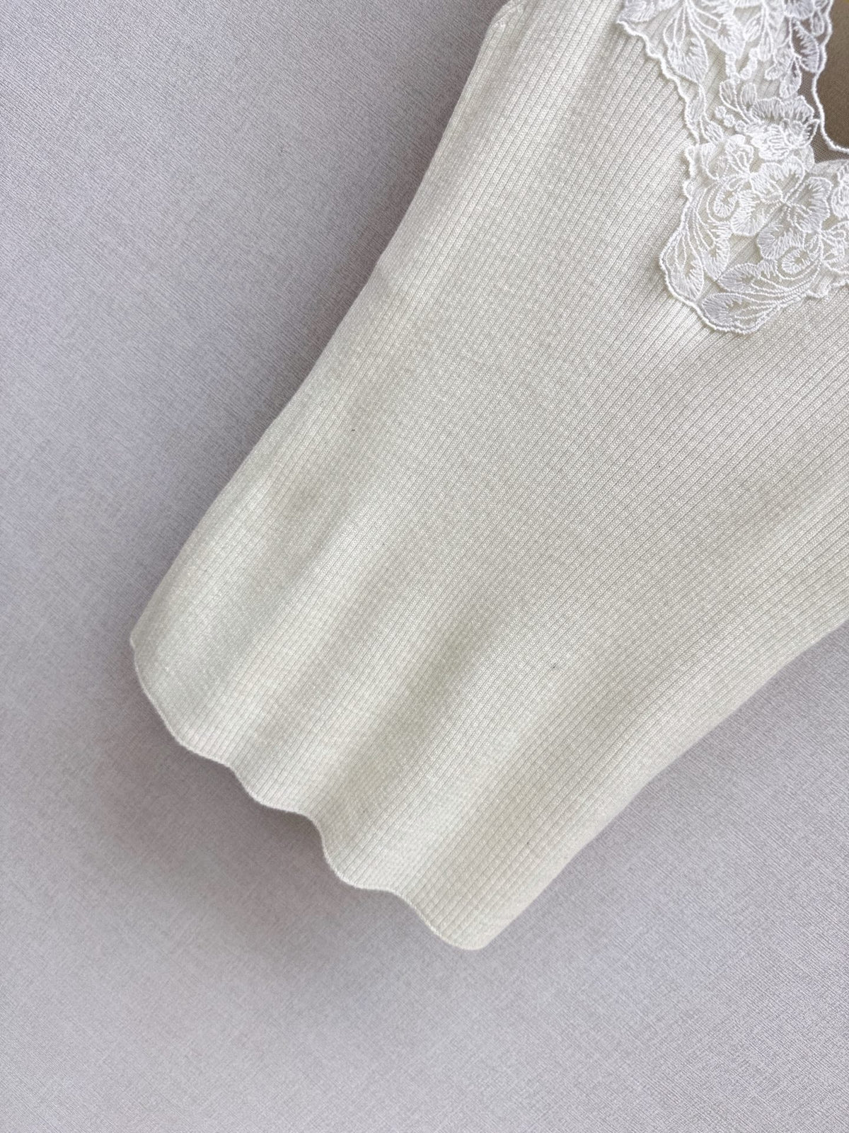 Yves Saint Laurent/Early Autumn New Pure & Cute Lace Camisole