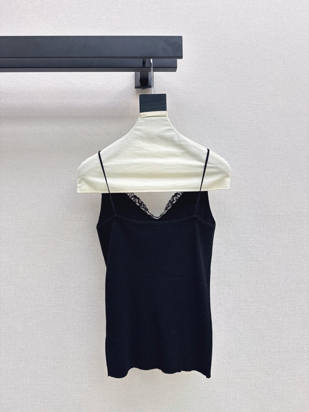 Yves Saint Laurent/Early Autumn New Pure & Cute Lace Camisole