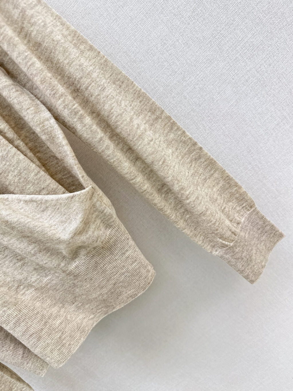 Dior/26 Fall/Winter Latest V-Neck Base Shirt
