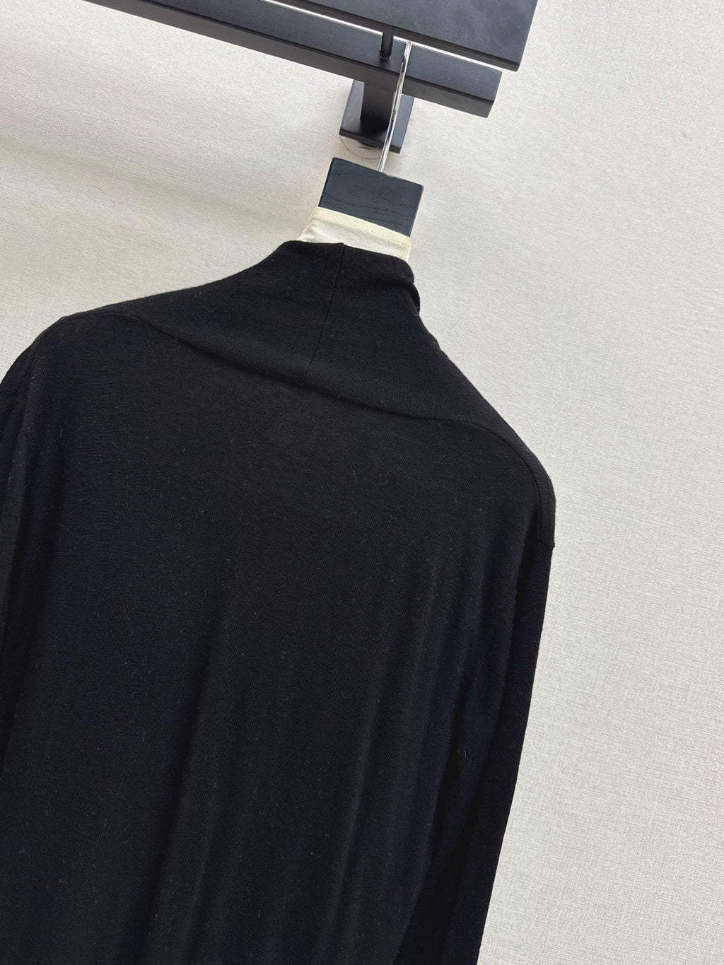 Dior/26 Fall/Winter Latest V-Neck Base Shirt