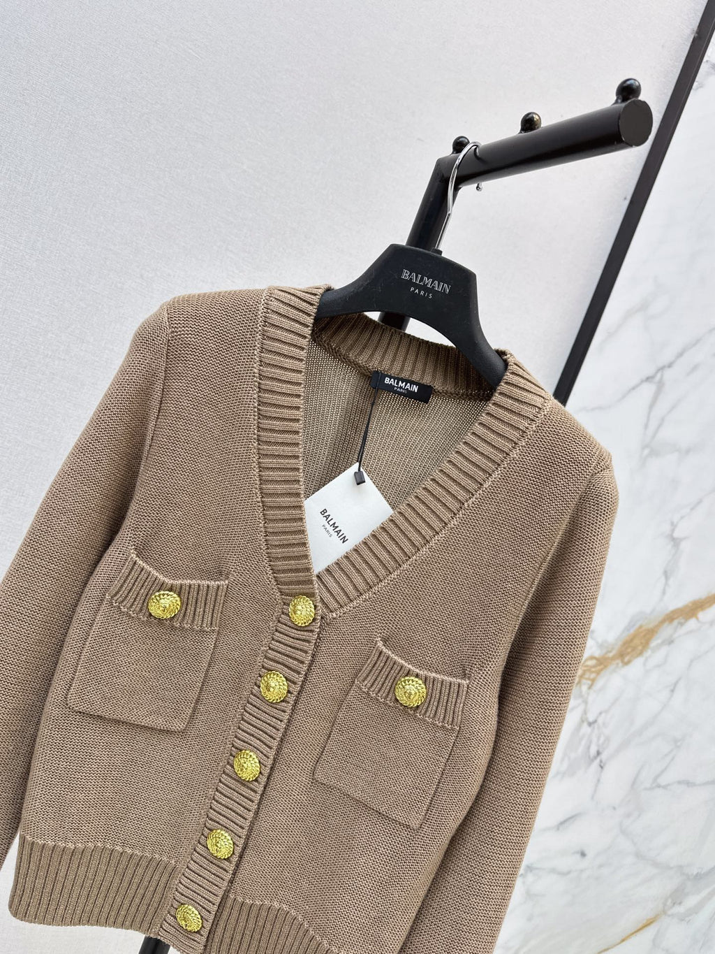 Balenciaga / 26 Fall-Winter New V-Neck Knit Cardigan