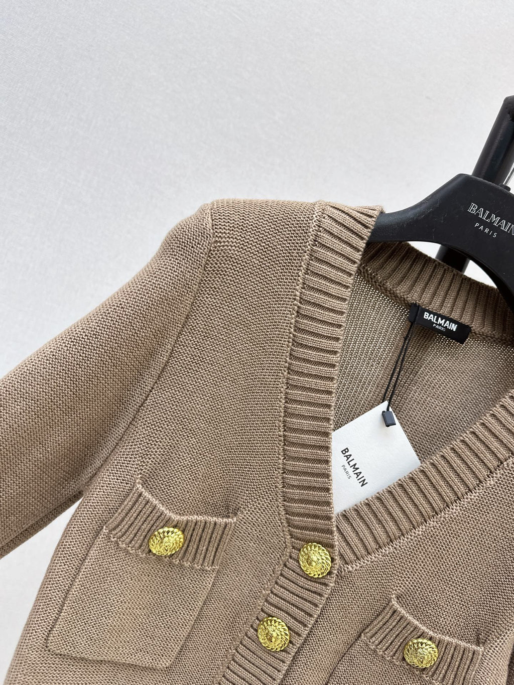 Balenciaga / 26 Fall-Winter New V-Neck Knit Cardigan