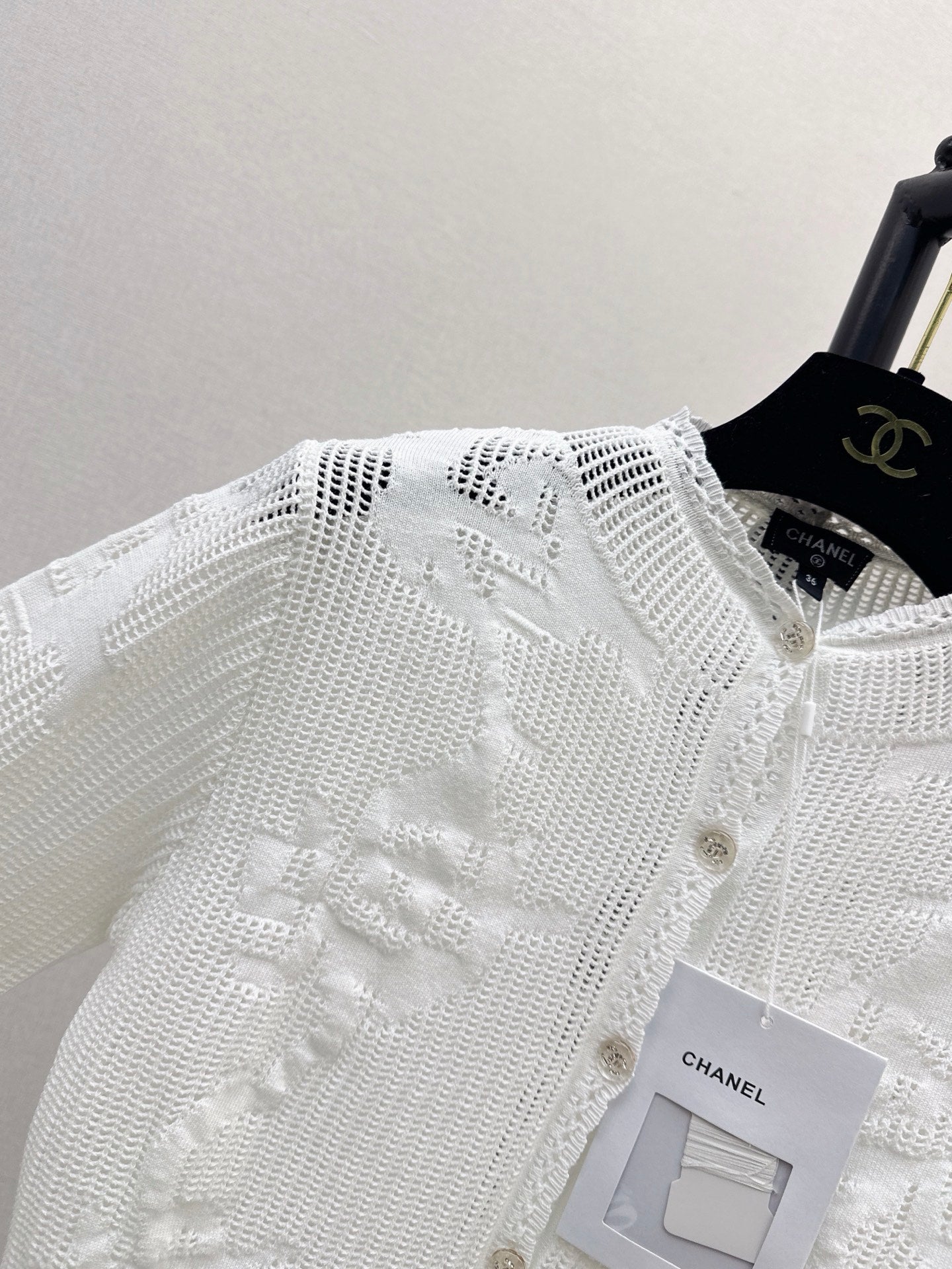Chanel/26 Early Autumn Latest Hollow Floral Jacquard Knit Cardigan
