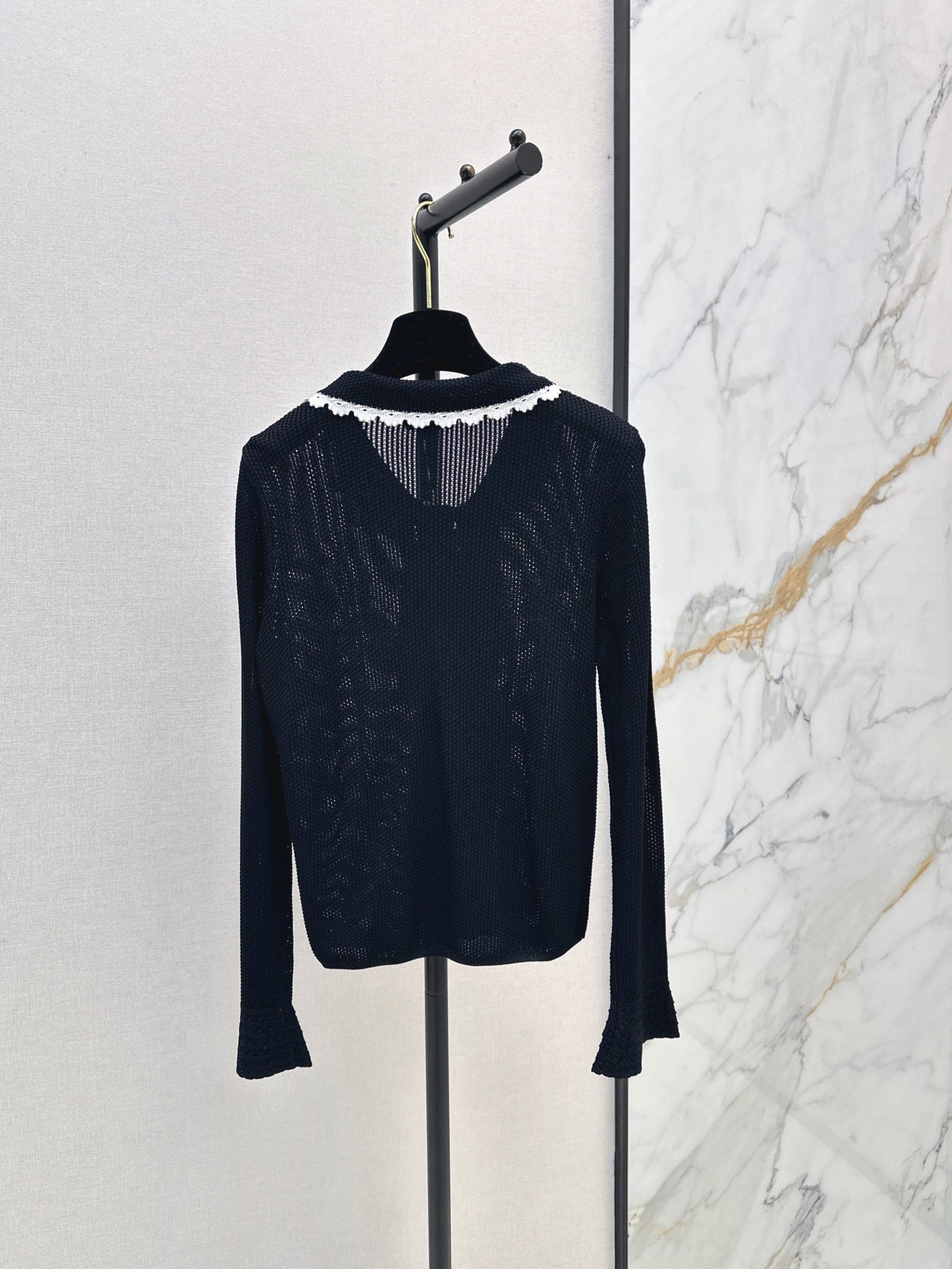 Chanel/26 Early Autumn Latest Knit Cardigan