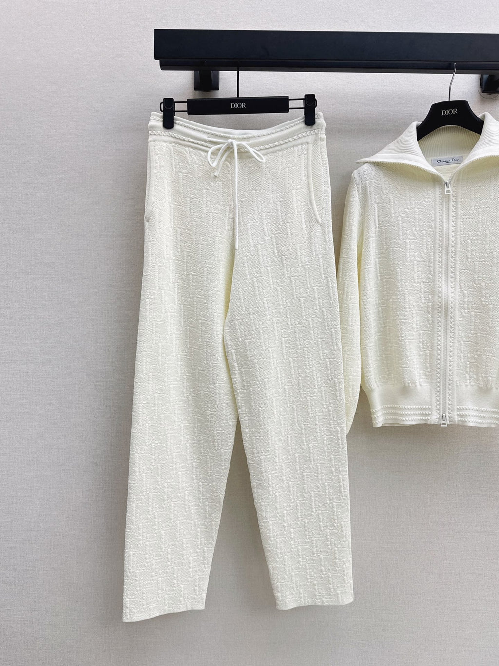 Dior / 26 Early Spring Latest Casual Knit Set