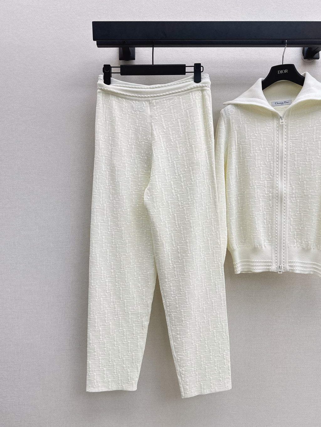 Dior / 26 Early Spring Latest Casual Knit Set