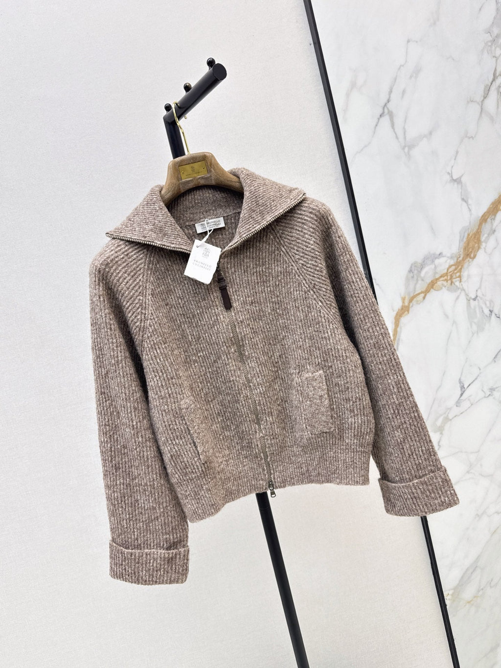 Brunello Cucinelli/26 Early Autumn Latest Vintage Style Outfit Textured Wool Cardigan