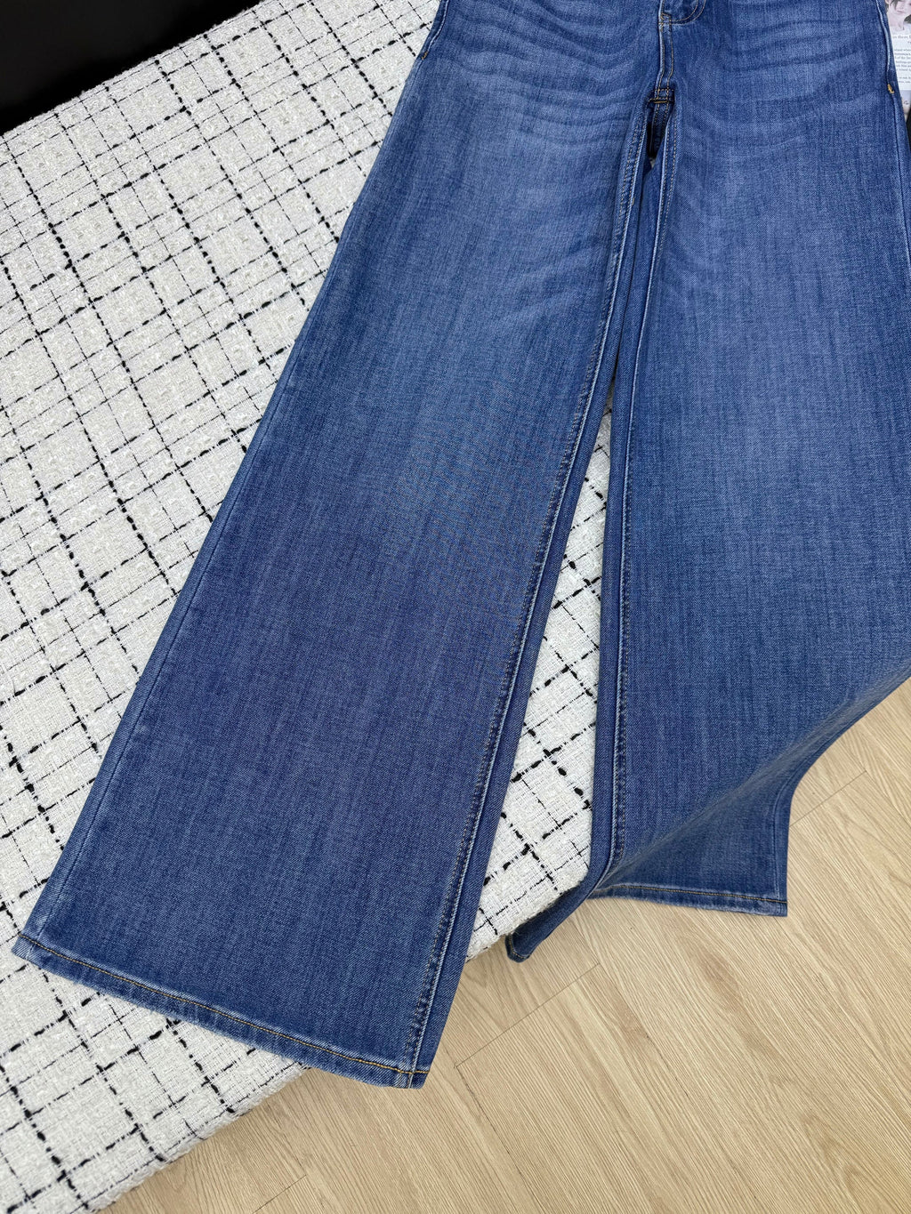 Loewe/26New Loose-Fit Straight-Leg Jeans