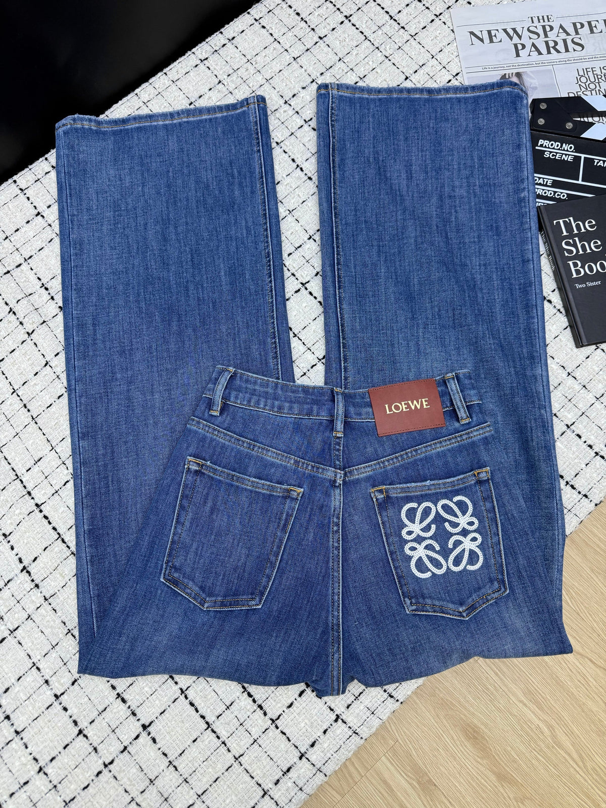 Loewe/26New Loose-Fit Straight-Leg Jeans