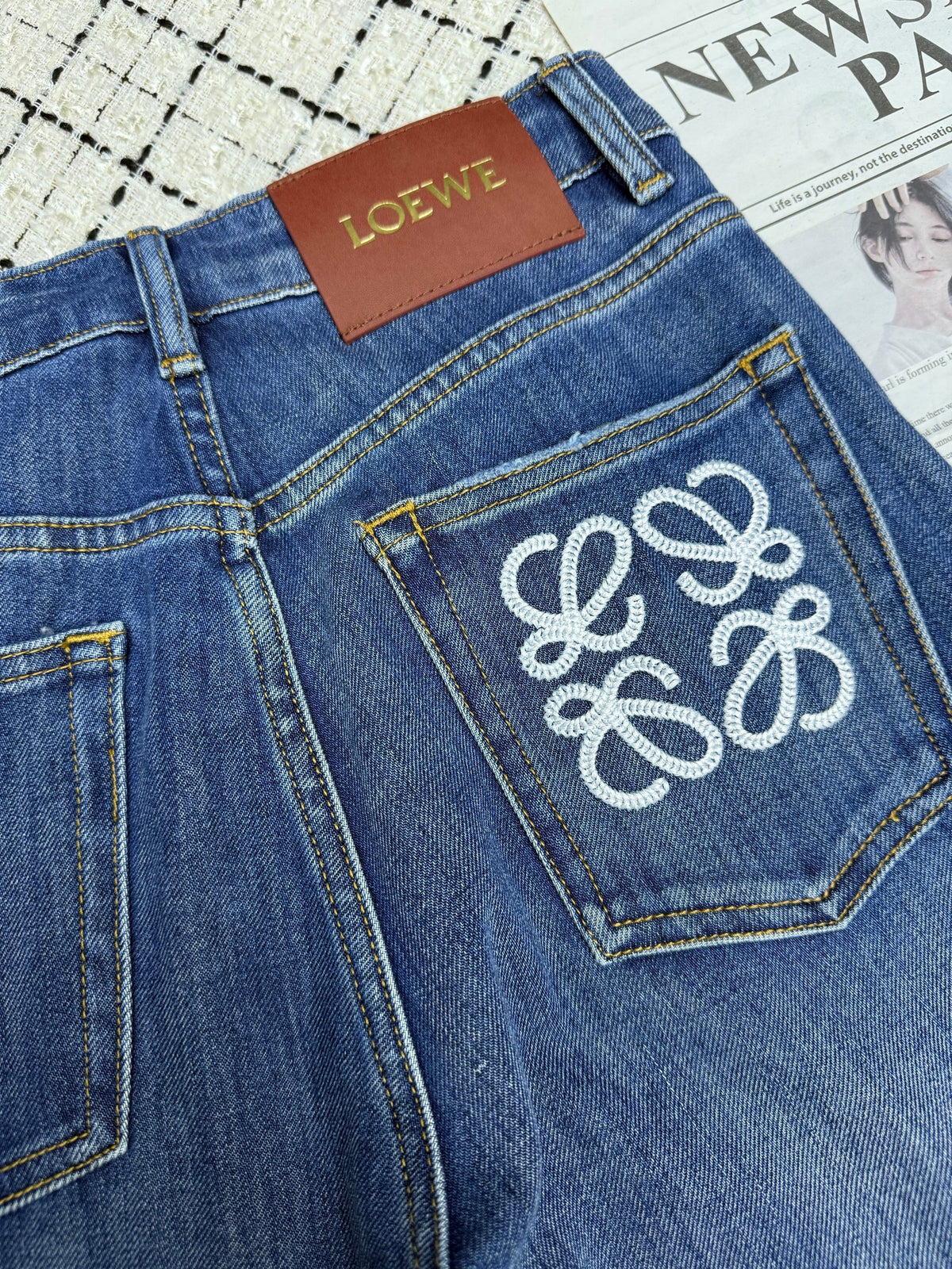 Loewe/26New Loose-Fit Straight-Leg Jeans