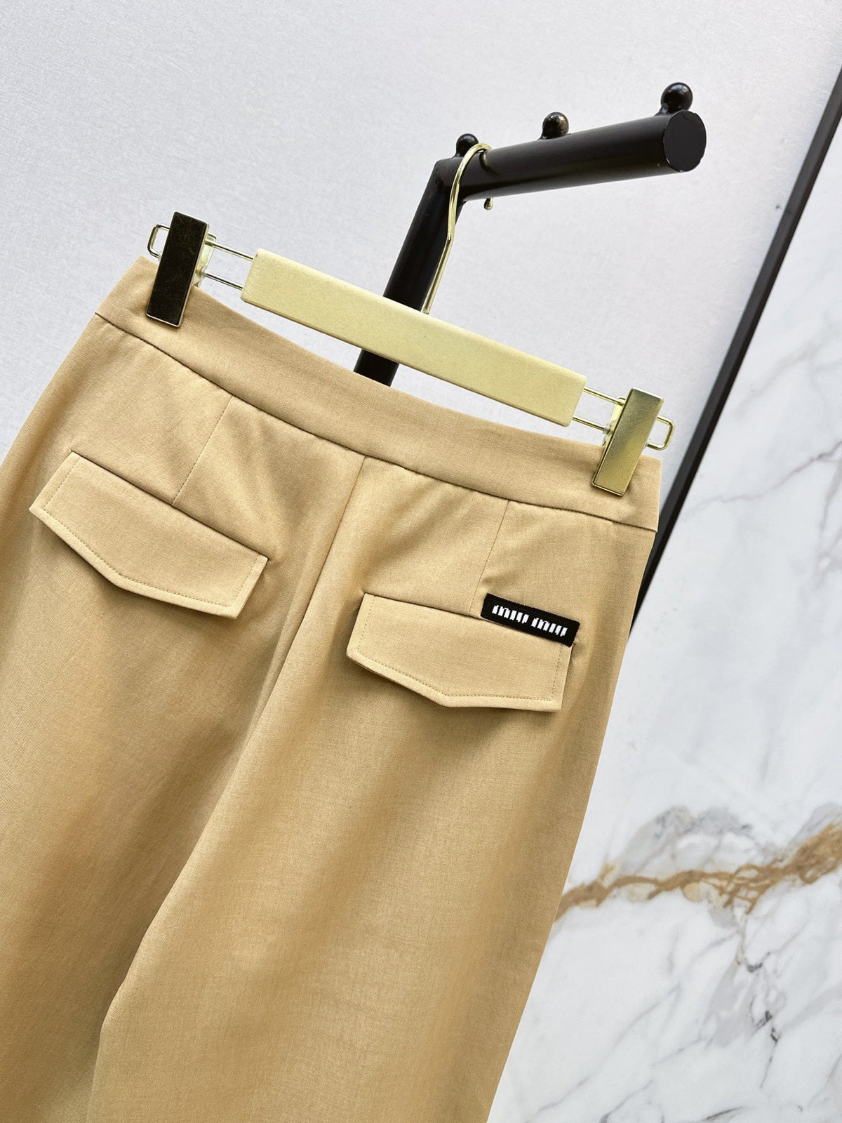 MiuMiu/26New Early Autumn High-Waisted Wide-Leg Trousers