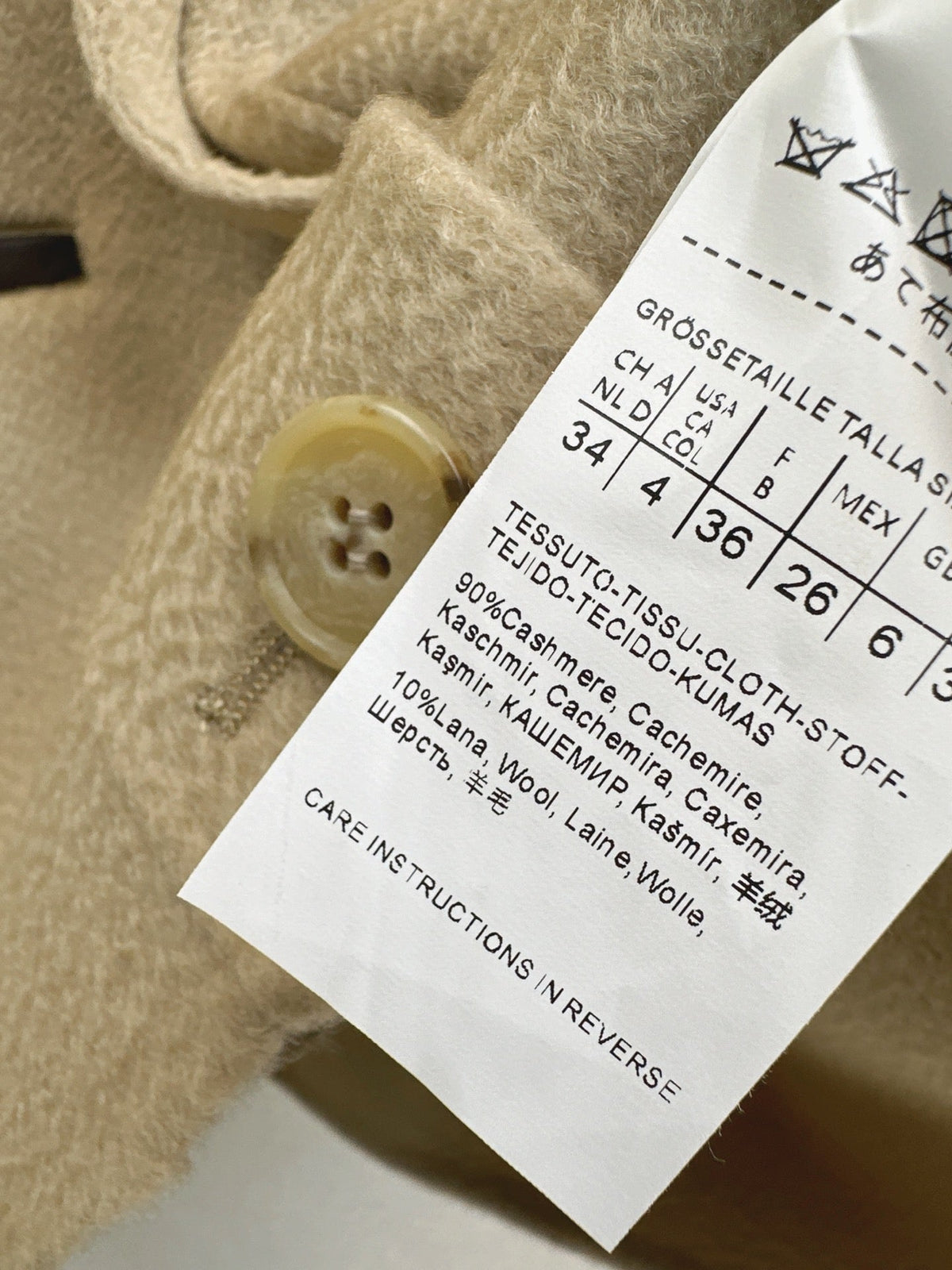 Max Mara/26Latest Autumn/Winter Petite Cape Jacket