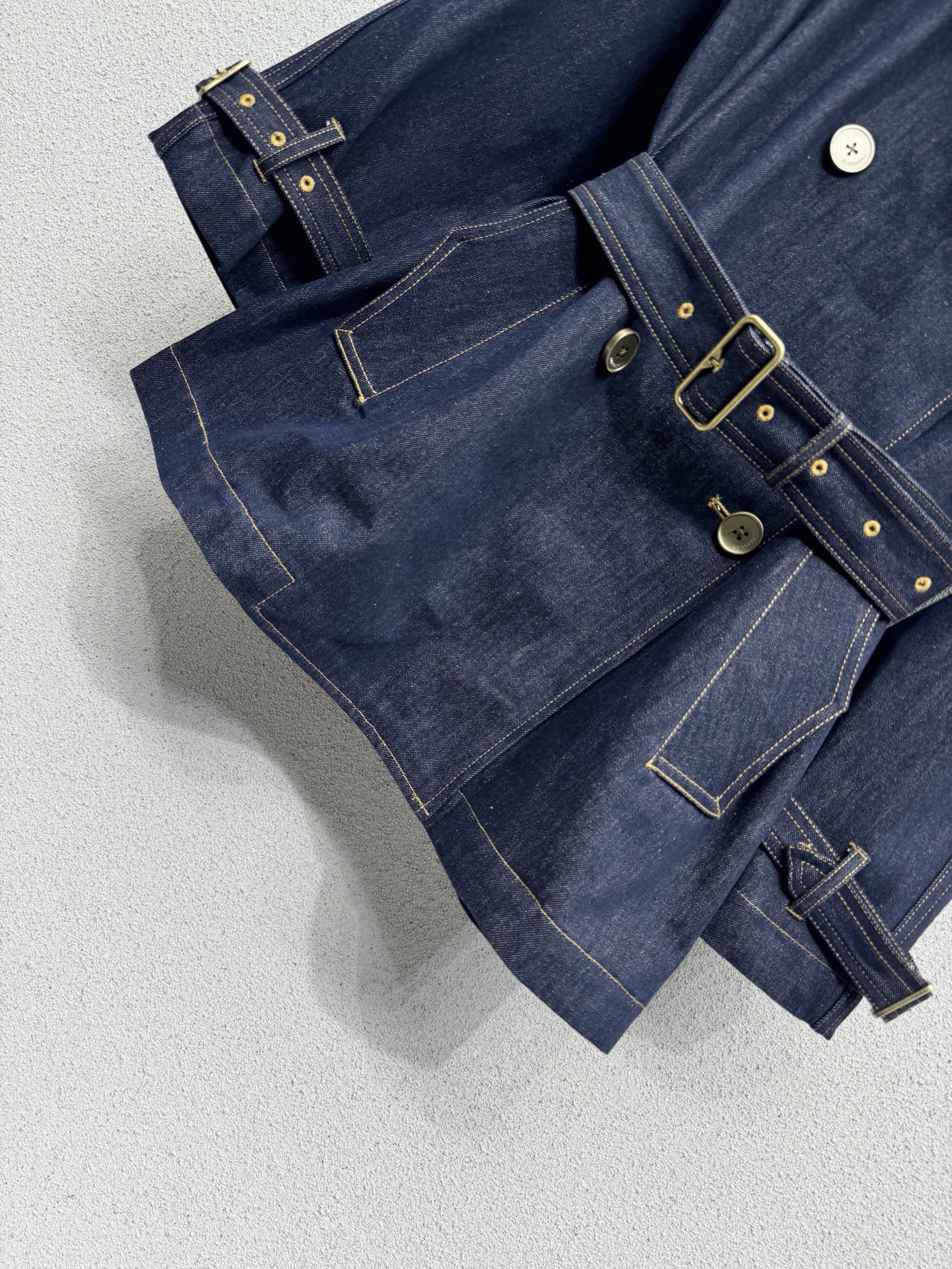 Burberry/26Latest Denim Trench Coat Style