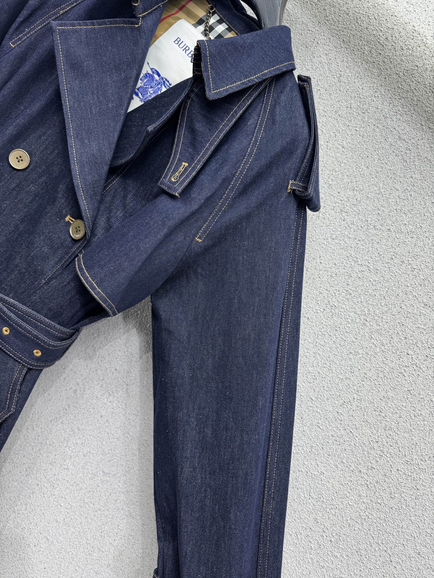 Burberry/26Latest Denim Trench Coat Style