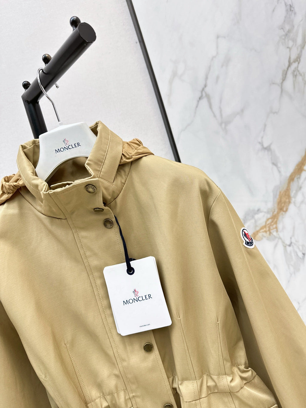 Moncler/26 Autumn-Winter Latest Workwear-Style Dress
