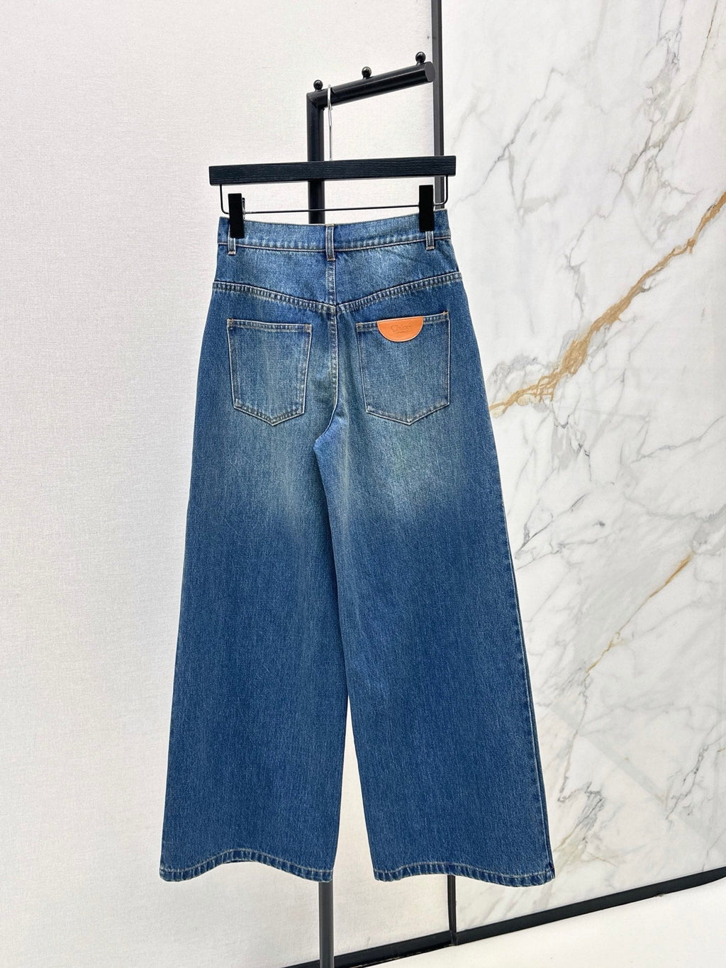Chloe/26 Early Autumn Latest Straight-Leg Jeans
