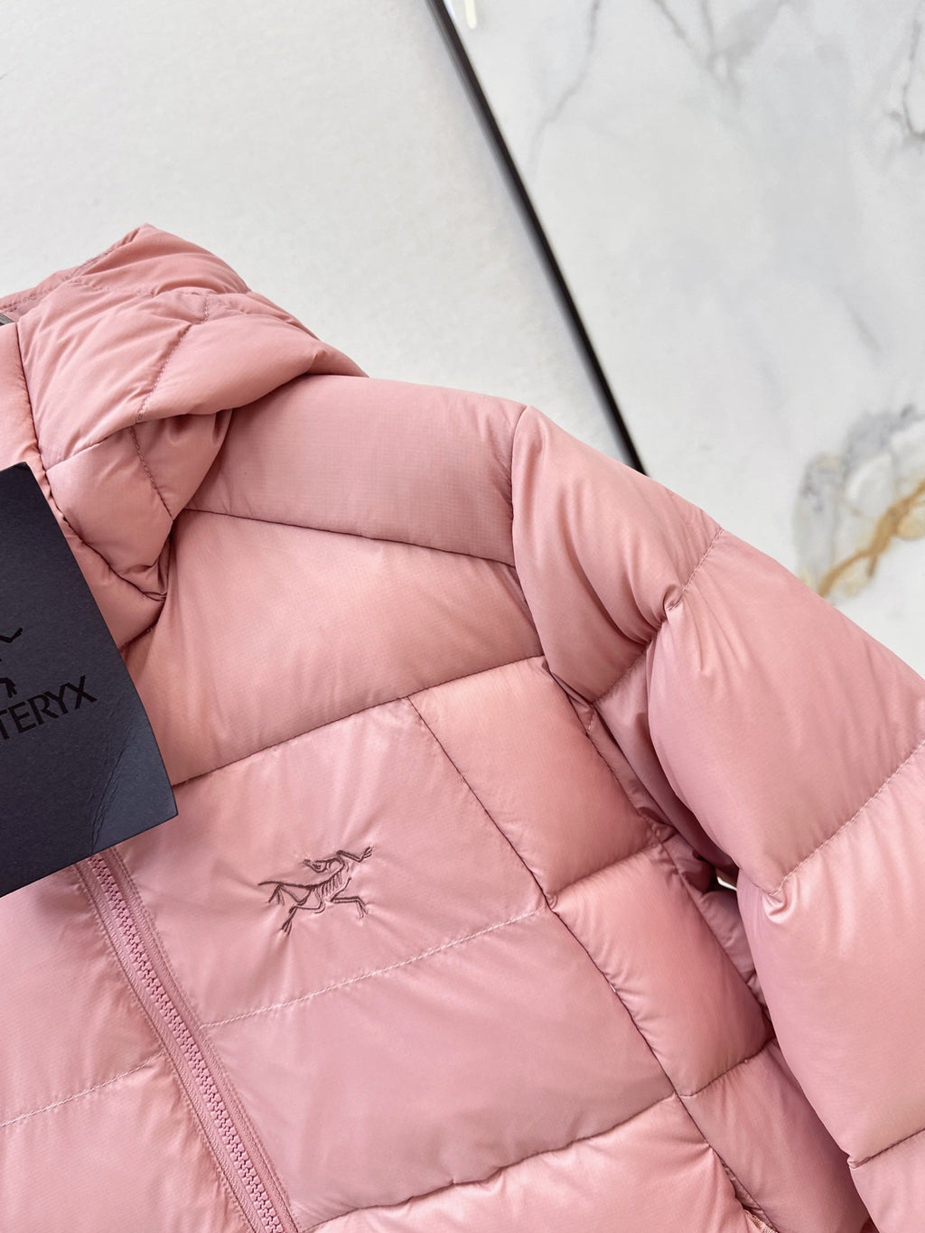 ARC'TERYX/ 26 Fall/Winter Latest Stand Collar Hooded Short Down Jacket