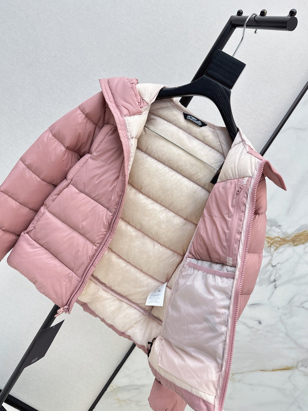 ARC'TERYX/ 26 Fall/Winter Latest Stand Collar Hooded Short Down Jacket