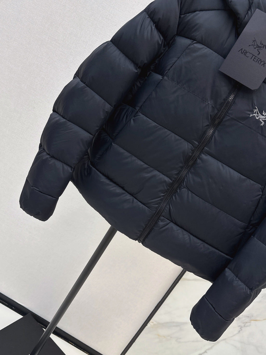 ARC'TERYX/ 26 Fall/Winter Latest Stand Collar Hooded Short Down Jacket