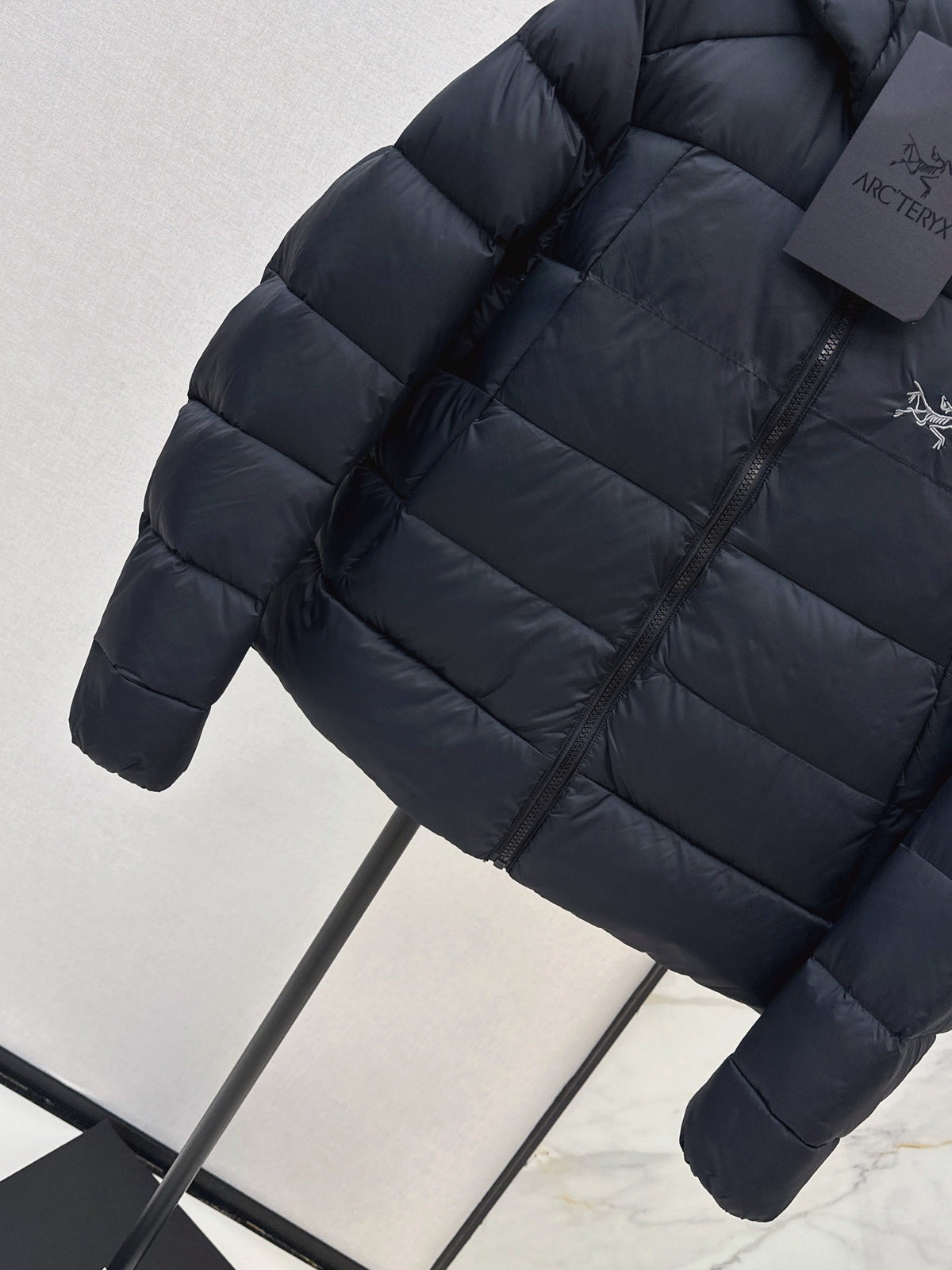 ARC'TERYX/ 26 Fall/Winter Latest Stand Collar Hooded Short Down Jacket