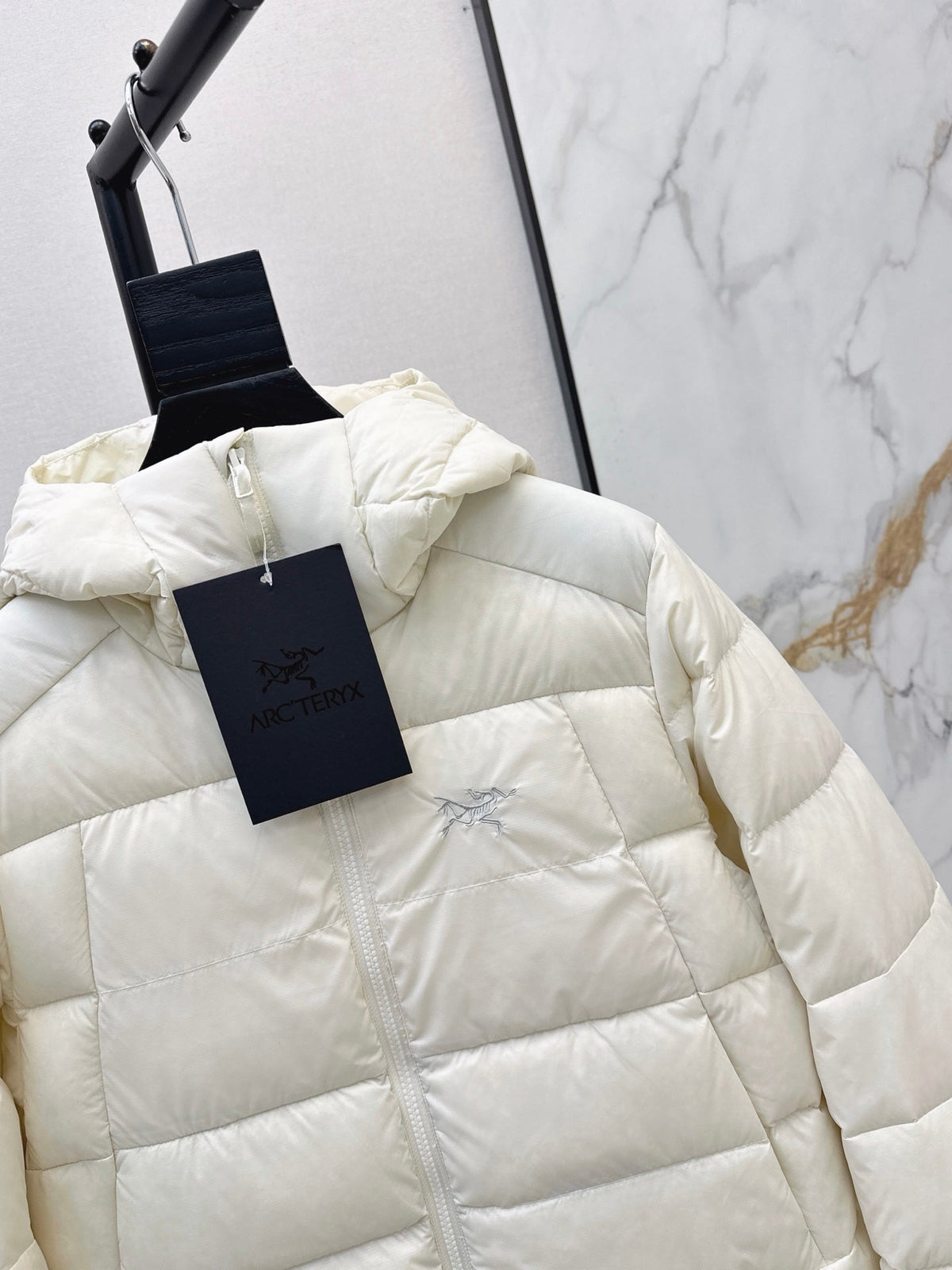 ARC'TERYX/ 26 Fall/Winter Latest Stand Collar Hooded Short Down Jacket